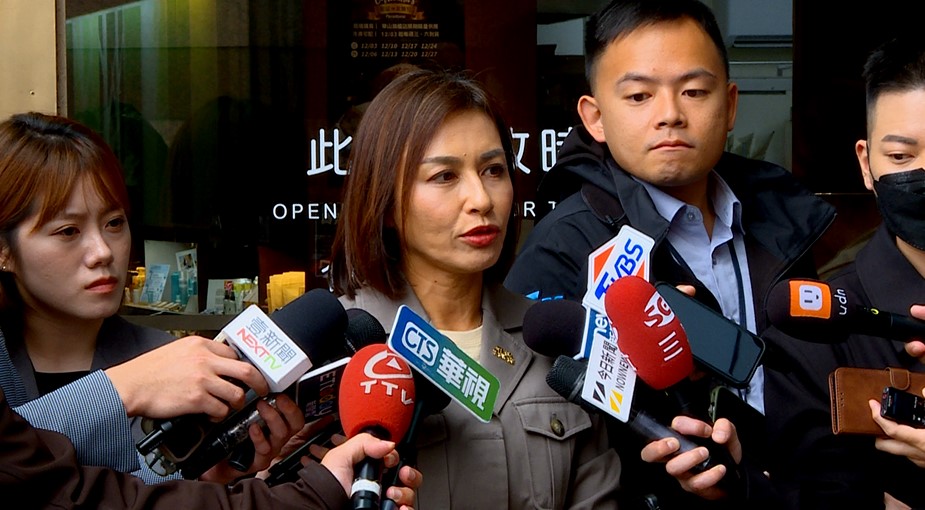 高雄市長初選登記搶頭香!邱議瑩:準備好了