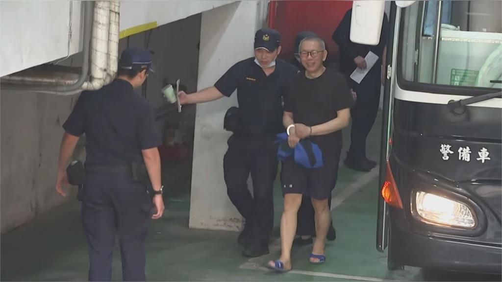 柯文哲稱羈押1年「看到台灣最底層的人」！周軒「揭1事」酸：看守所的特權階級