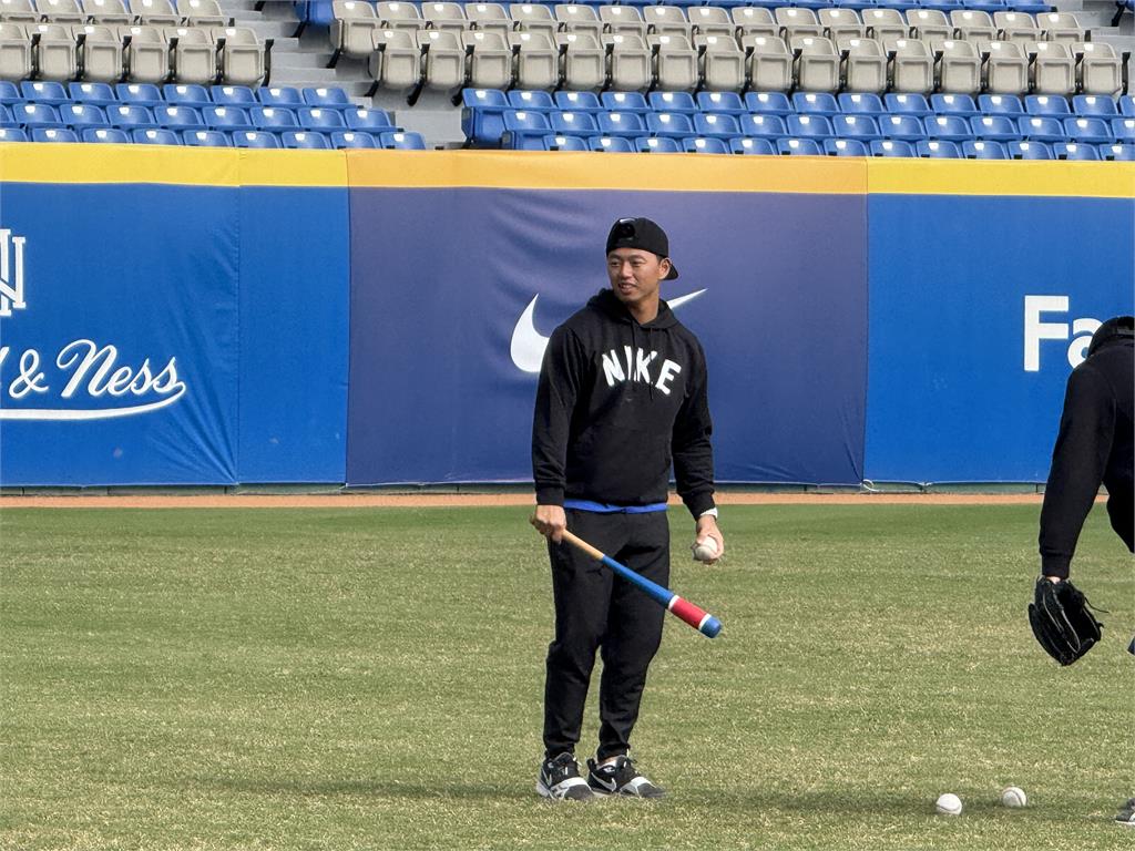 棒球(影)／台版棒球「哲」學家！鄭宗哲青棒營「金句連發」鼓勵小學弟