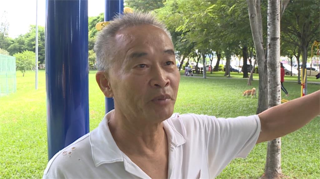 停車奇觀!橋北車格一位難求 橋南車格乏人問津