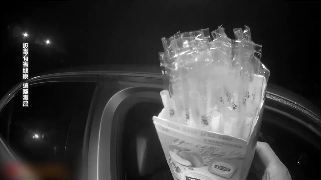 警攔查裝沒聽到? 移工車內起出逾60包毒品