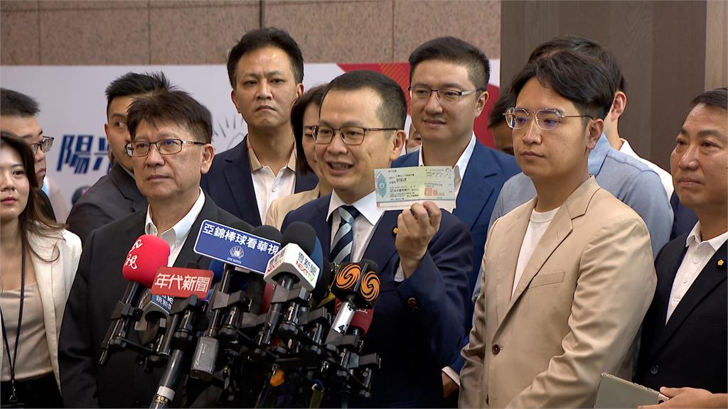 國民黨主席參選費1320萬　羅智強向恩師借款、鄭麗文動用積蓄