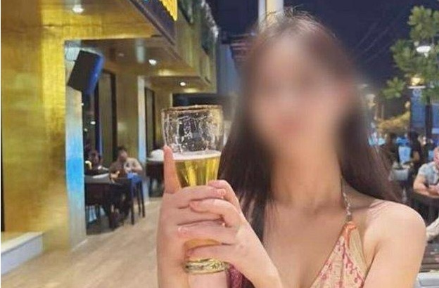 人妻赴泰「裸半身」陳屍水溝！生前狂傳7條「救我」…遭人拖行棄屍畫面曝光