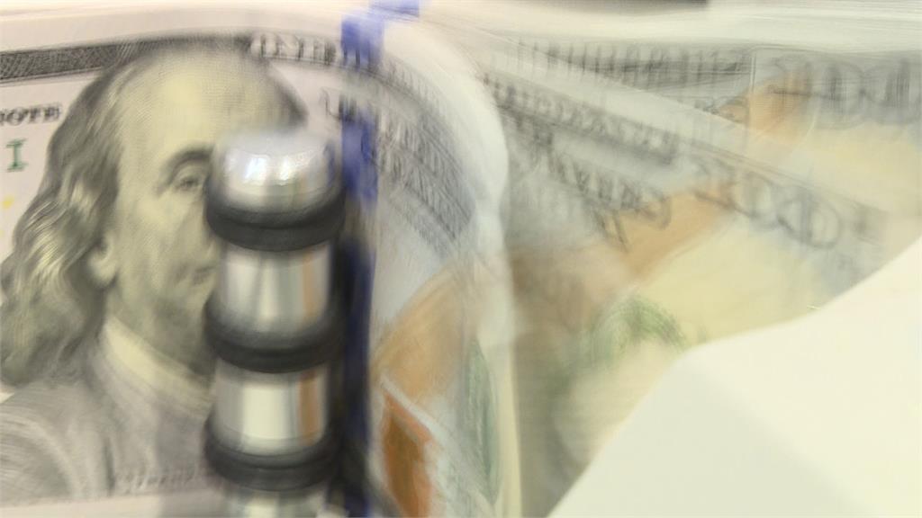 金價無天花板! 每盎司破5千美元 中國掀排隊搶購潮