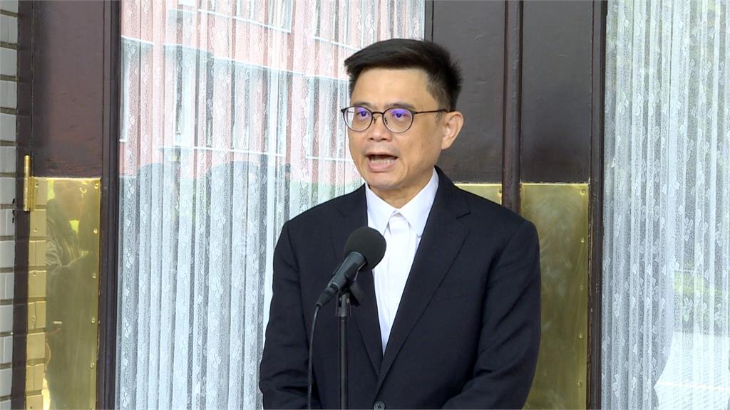 藍修「國籍法」　未來面對雙重國籍立委？　卓揆酸「是代表哪國在問我？」