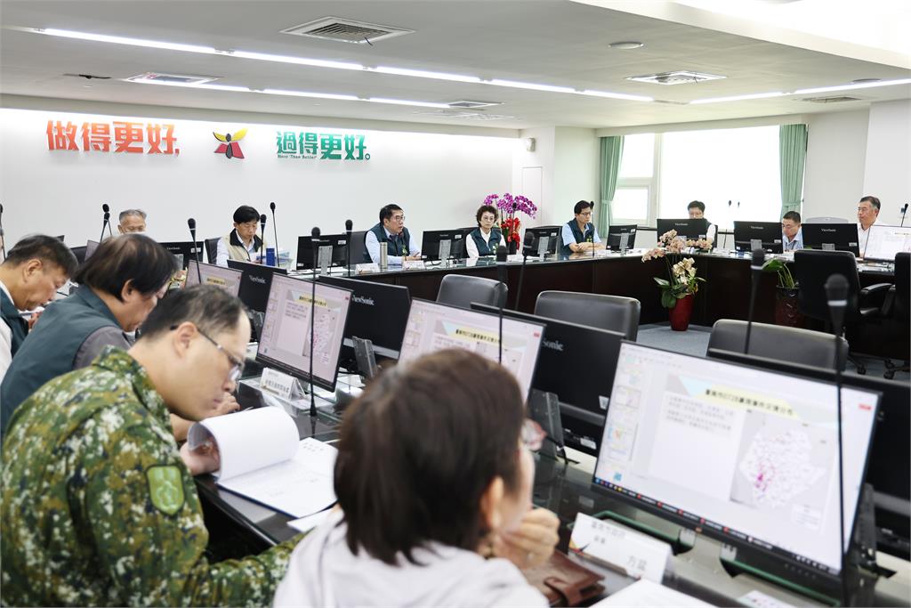 颱風楊柳逼近　黃偉哲召開防颱整備會議嚴陣以待