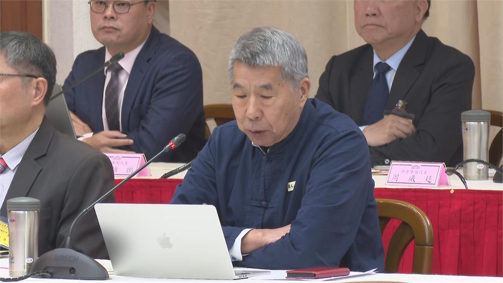 快新聞／王義川暴怒！總統彈劾公聽會遭喊「講國語」　嗆張亞中聽不懂找翻譯