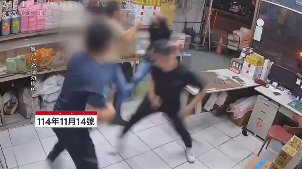 一年3度遇襲！屏東雜貨店老闆國慶遭打斷雙腿　黑衣人當街圍毆後搭車逃逸