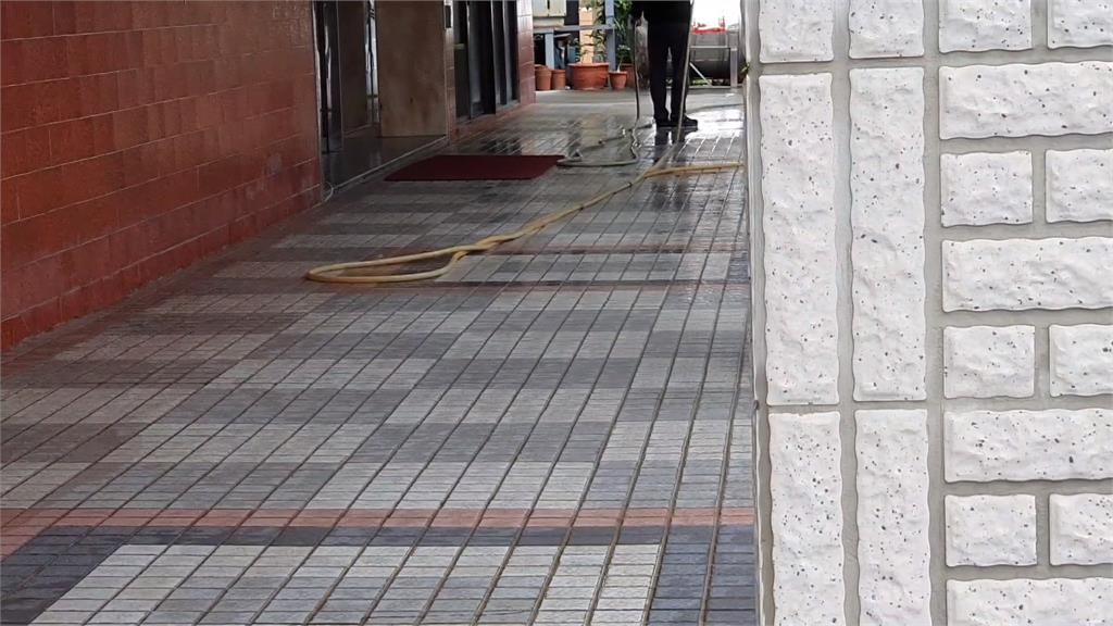 黃湯下肚大暴走!2男辱警遭壓制 6人全進警局