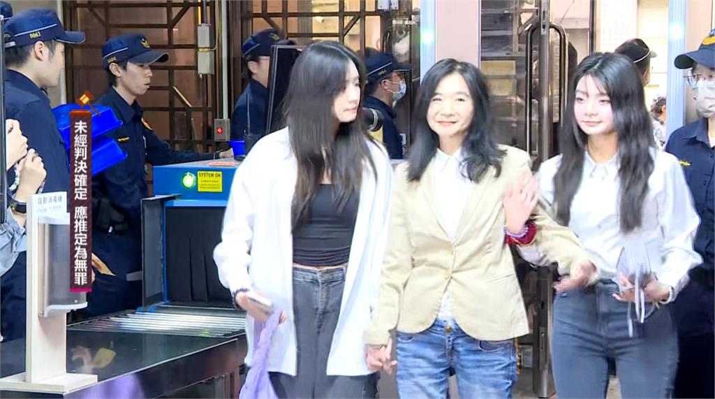 未籌到錢！應曉薇在北院候審室過夜　男「送慢性病用藥」