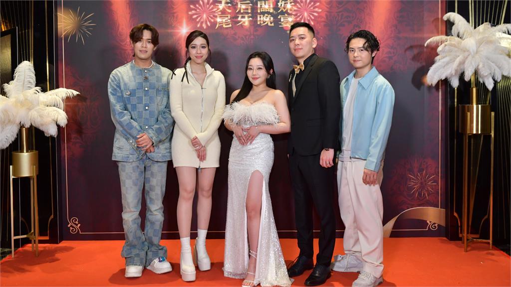 天后闆妹營業額破15億!「尾牙演唱會」50萬網朝聖:幸福企業 天后闆妹營業額衝破15億!「尾牙→演唱會」50萬網羨慕:幸福企業