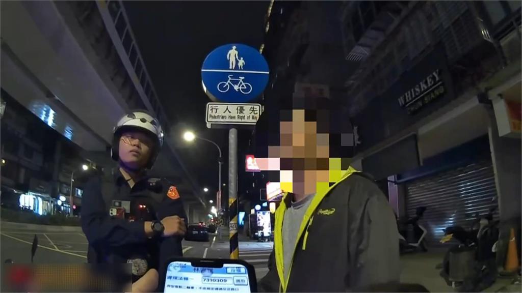 不滿騎YouBike闖紅燈遭取締 騎士控態度差! 警公布畫面自清