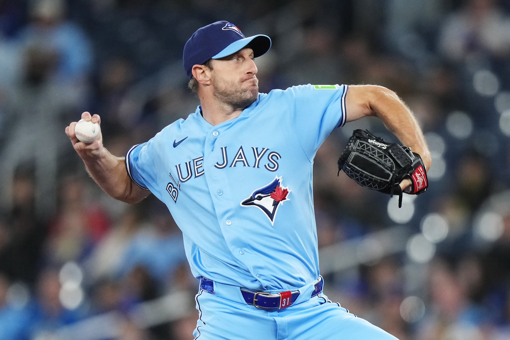 MLB(影)／「瘋狂麥斯」的秘密武器是彈鋼琴！6局失1分奪勝藍鳥傷兵潮中的及時雨