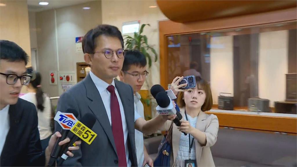 柯P遭誤噴4次辣椒水！黃國昌竟「瞎扯賴清德」…四叉貓曝1事怒嗆：要道歉嗎