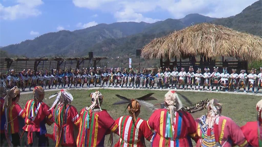 拉阿魯哇族聖貝祭登場　全國首創直播祭儀