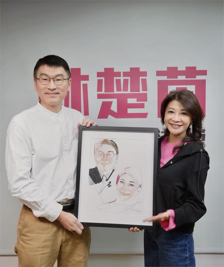 脆友喊「燒紙錢給自己」當存錢!網一看「原PO竟是梁文傑」笑翻:不可能誒