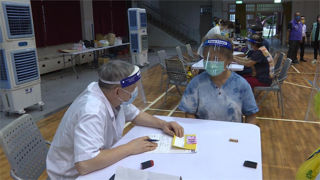 便利上班族 嘉義縣府首推「夜間疫苗接種計畫」