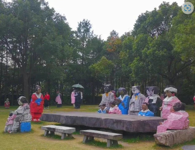 雕塑大師朱銘中國展出挨轟「舔日」！小粉紅糗遭自家人打臉：惡意炒作
