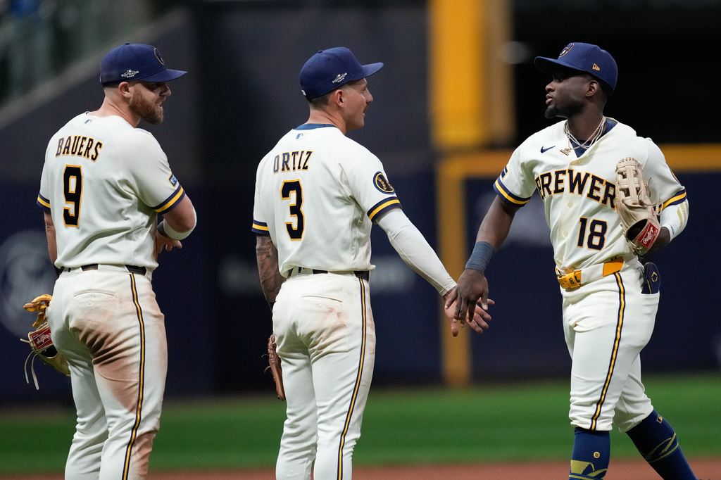 MLB(影)／身高170公分、身價近10億！21歲菜鳥季後賽首安竟一棒擊敗史庫柏