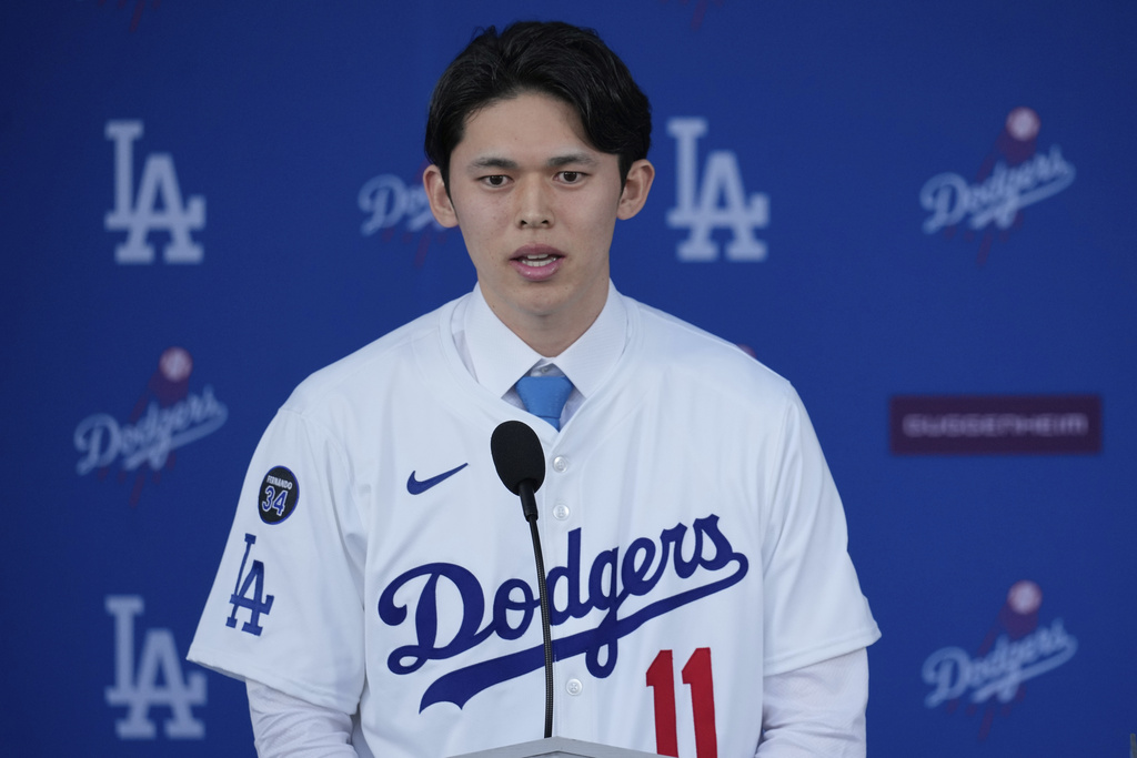 MLB(影)/正式加盟穿上道奇隊11號球衣 佐佐木朗希:我的旅程才正要開始