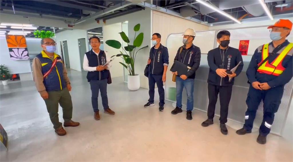 快新聞/工安不能等!中市府兵分三路稽查6商場 「這購物中心」傳瓦斯洩漏