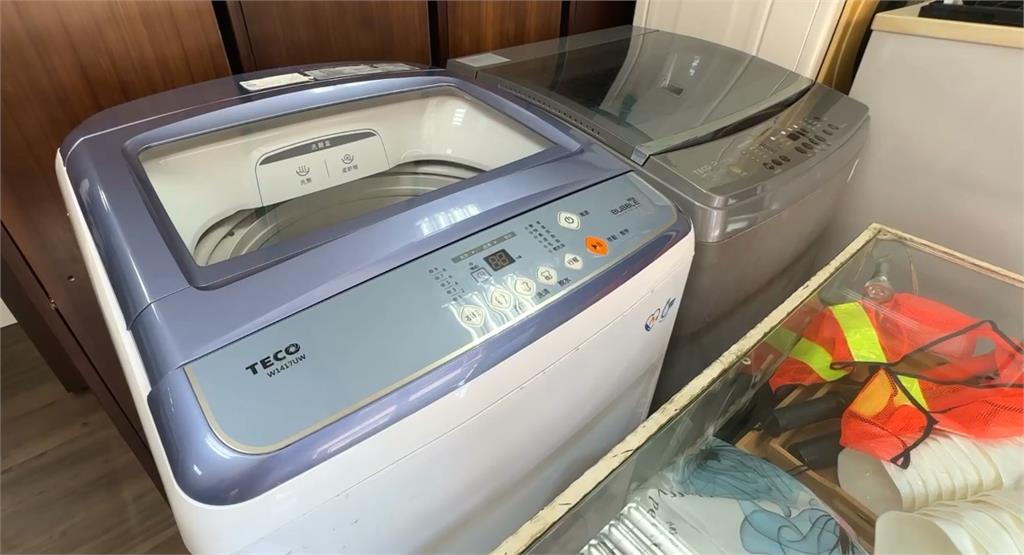 傻眼！門口洗衣機無法用電線被剪　店家怒報警！送報員剪斷電線、毀機板