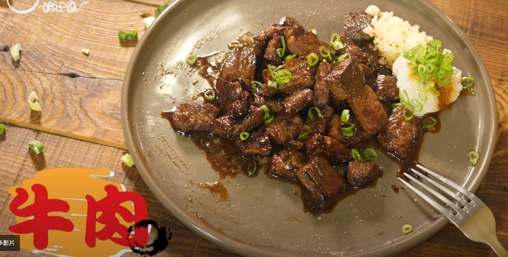 「夜市最不必要食物」骰子牛出局!「1中國小吃」斷崖奪冠…網怒:滾出地球