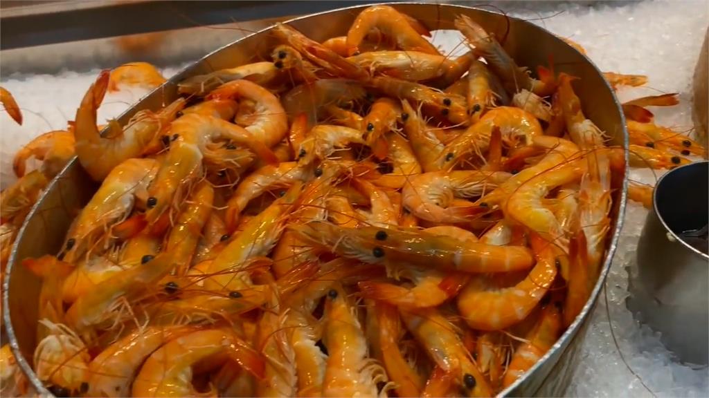 台灣趴趴走／報復性「飲食」　知名海產餐廳吃到飽　瘋狂享用鮮蝦、螃蟹、生魚片！