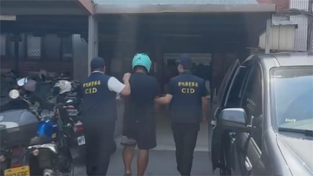 毒駕又藏槍! 彰化離譜司機逆向撞屋遭收押