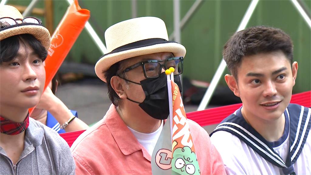 蔡康永現身沈伯洋造勢中網友炸鍋 陶晶瑩力挺:他做事深思熟慮