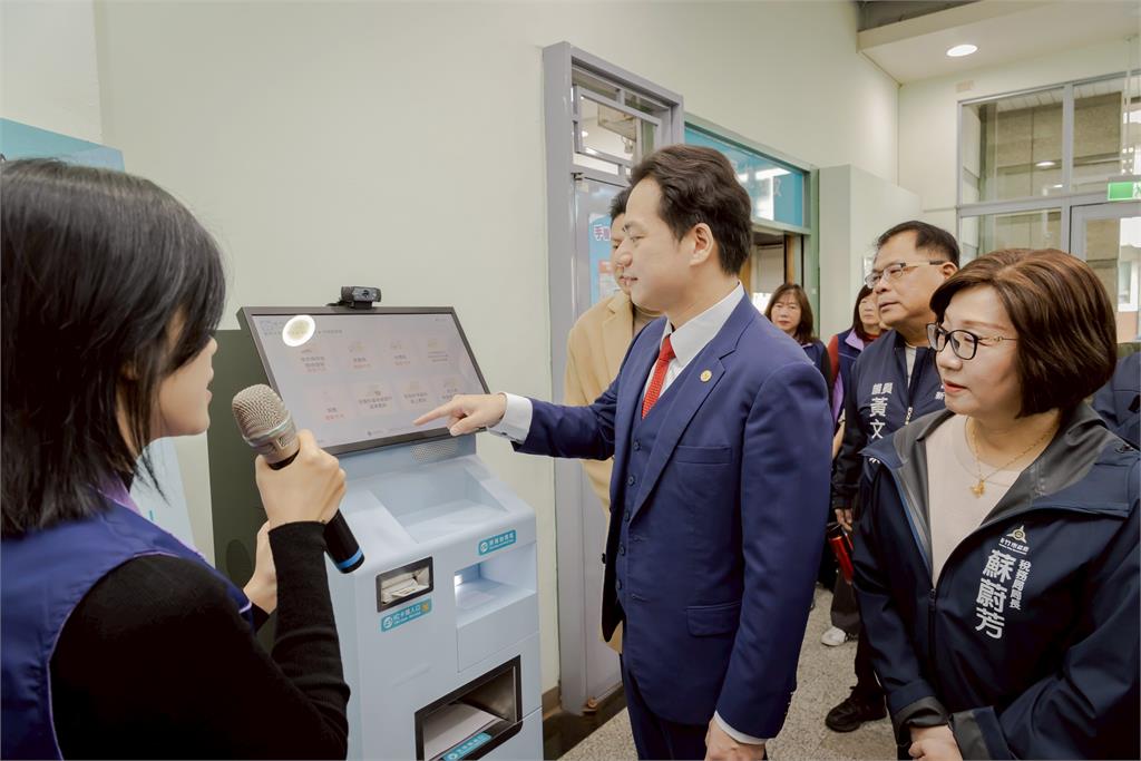 創本島第一！竹市稅務局「QTax 稅快辦」啟用24小時發證補單超便利