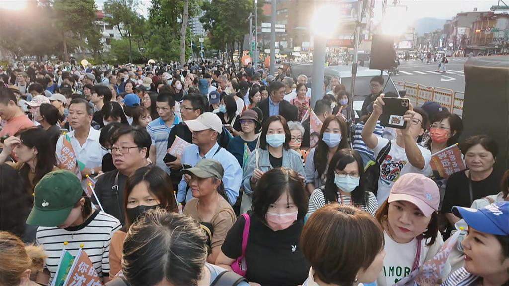 快新聞／藍營抹毒適得其反！沈伯洋「肥皂箱大爆場」　本人直呼：真的嚇到
