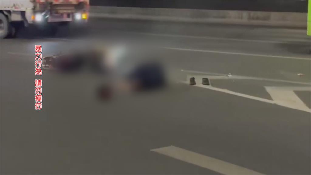 中國廣東驚傳貨車「逆向撞多車」　突破警車圍捕「再碾機車騎士」