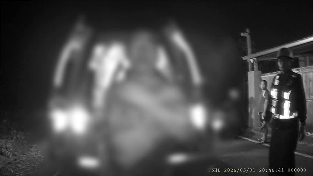 酒後爆衝突！醫護到場包紮　醉男突拆救護車雨刷作勢攻擊