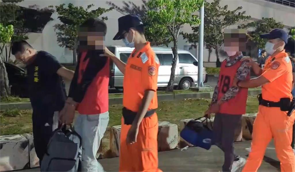 國內最大船隻偷渡案！24名越南人海上獲救
