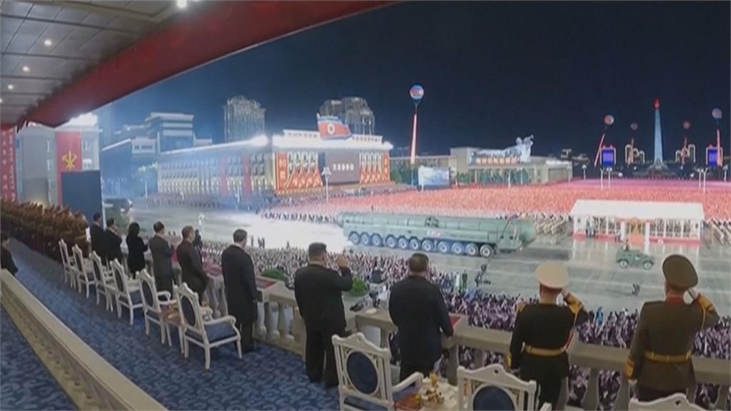 北韓勞動黨建黨80週年閱兵 展示洲際彈道飛彈火星20