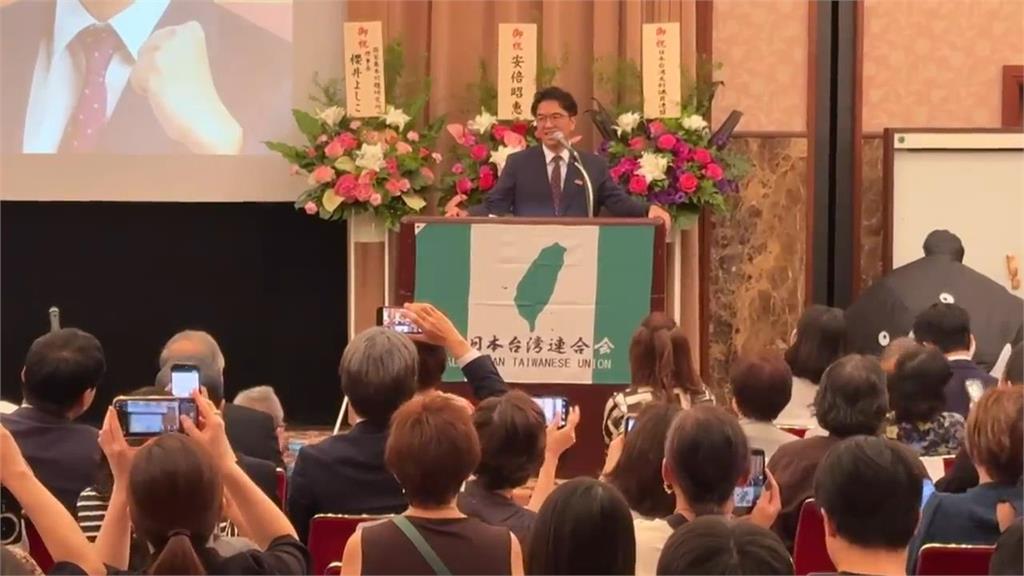 沈伯洋突猛嫌「中南部食物太甜」！黃偉哲氣炸下戰帖…本尊14字急求饒：怕撐不住