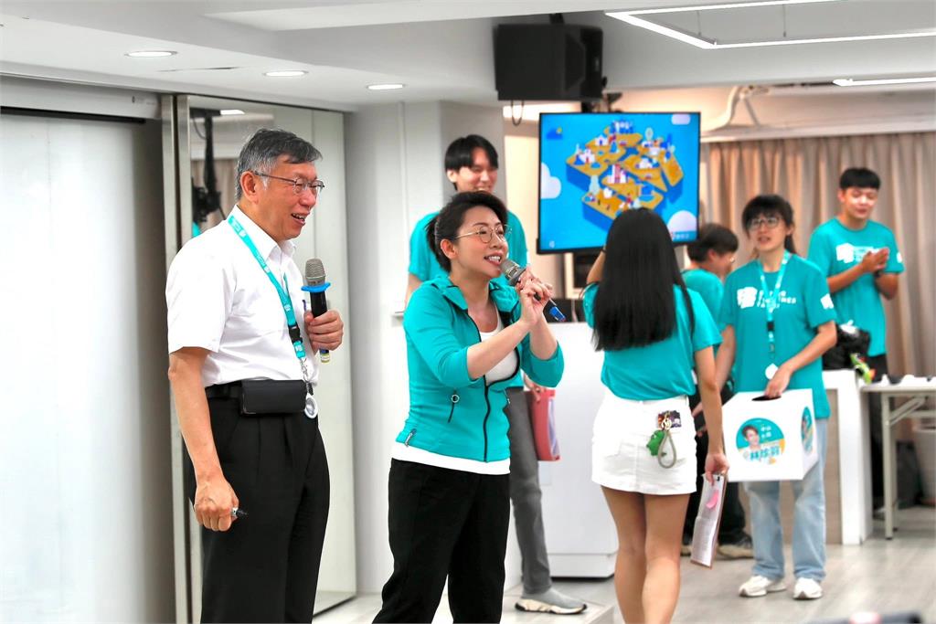 黃國昌豪言「台北隊全壘打」！柯文哲秒潑冷水喊「挫咧等」曝最怕這事