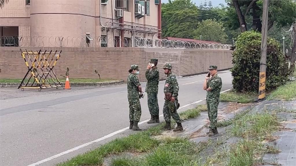 高雄旗山資通電軍營區工安意外　外包技師觸電送醫幸已清醒