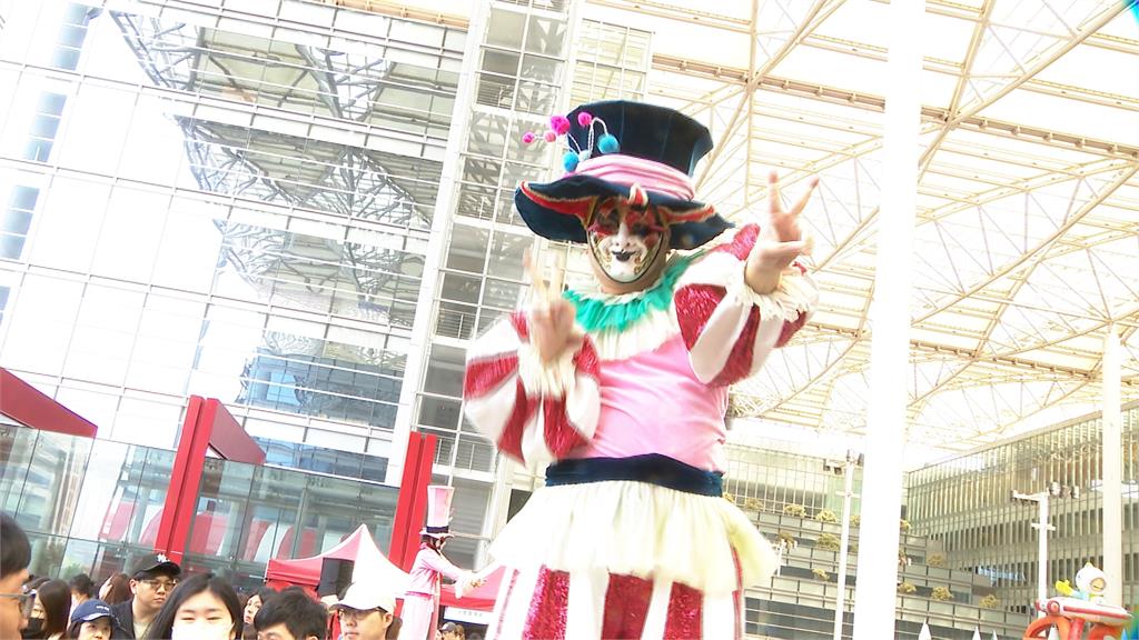 廣達38週年家庭日! 林百里喊話小廣達人「長大來上班」