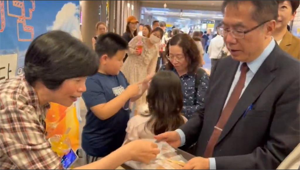 臺南特產品快閃首爾 黃偉哲邀韓國民眾品味