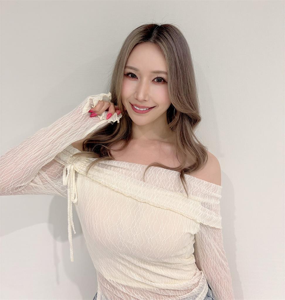 36歲佐山愛在台灣「引退作完攝」!談結束18年生涯「當場哭了」:很抱歉