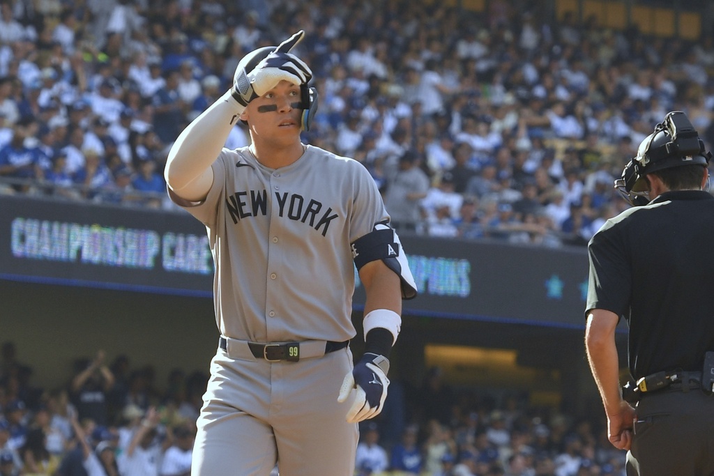 MLB(影)/法官單場雙響砲難撐大廈!宇宙道奇2局狂轟10分 5發全壘打痛電洋基