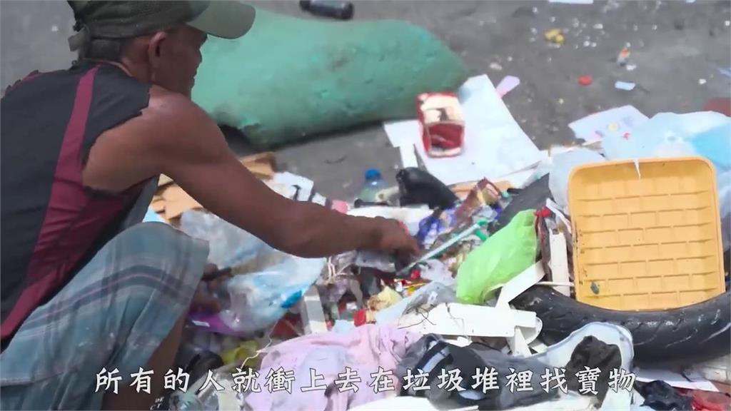 網紅走訪菲律賓「快樂之地」 誤闖當地女孩生日趴被狂灌啤酒