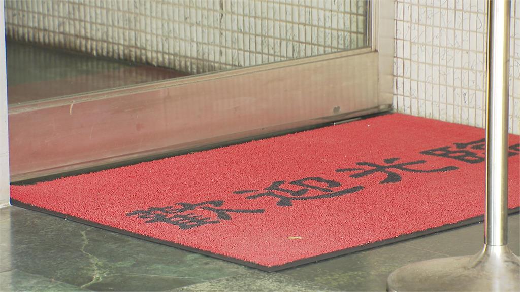 YouTuber尼克星愚人節惡搞　麻辣鍋店經理痛批別再來
