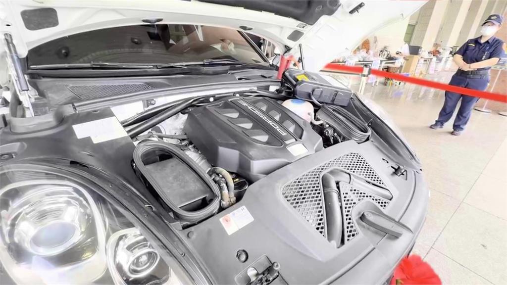 雙11搶優惠? 保時捷休旅車法拍 !男子以72萬元得標