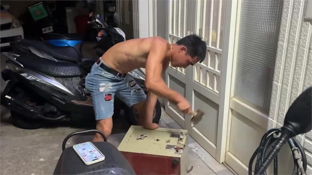 暴力拆解!黃金放保險箱忘記密碼 女子現賺百萬元