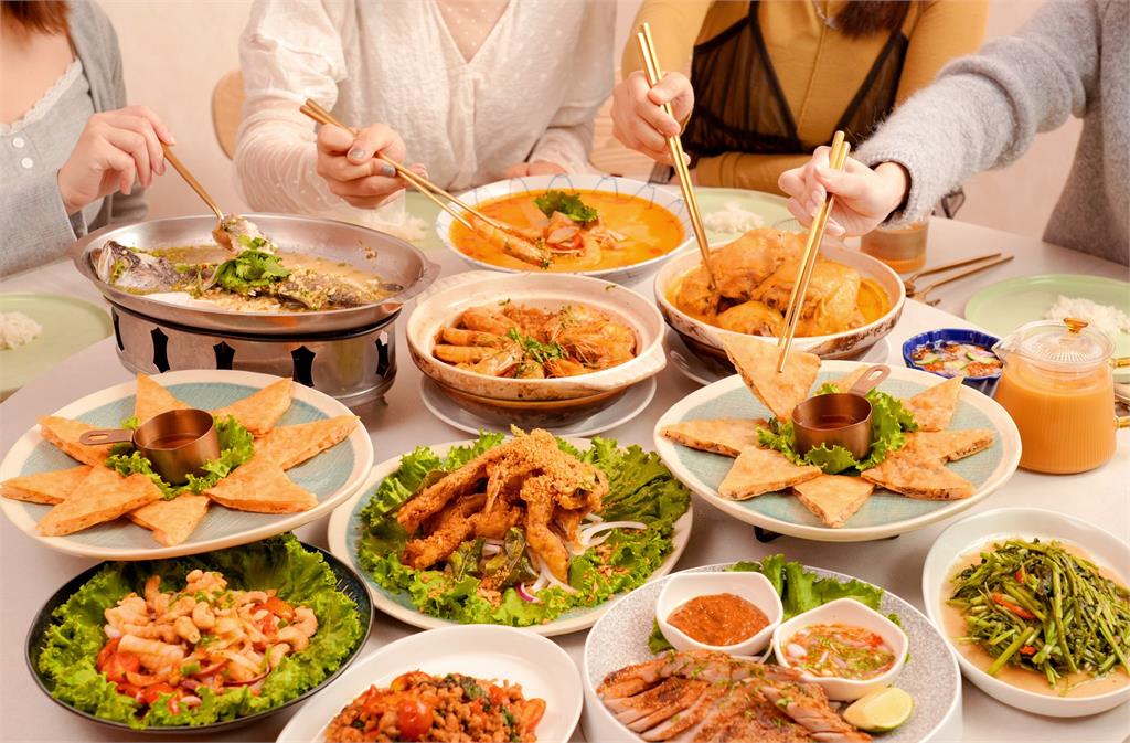 瓦城集團美味開席!泰、台、湘味全到齊,年菜外帶輕鬆上桌迎新年!