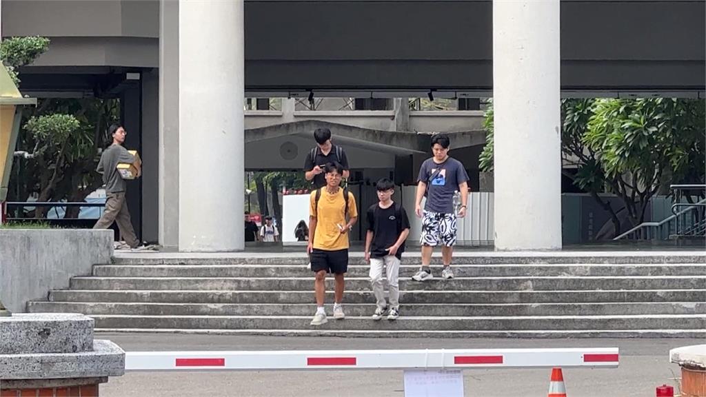 高科大土木系課堂規定「嚴格又幽默」 可以睡覺但眼睛要睜開 掀討論
