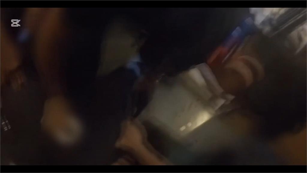 中秋烤肉太吵!男子持開山刀下樓砍人 鄰居身中2刀送醫